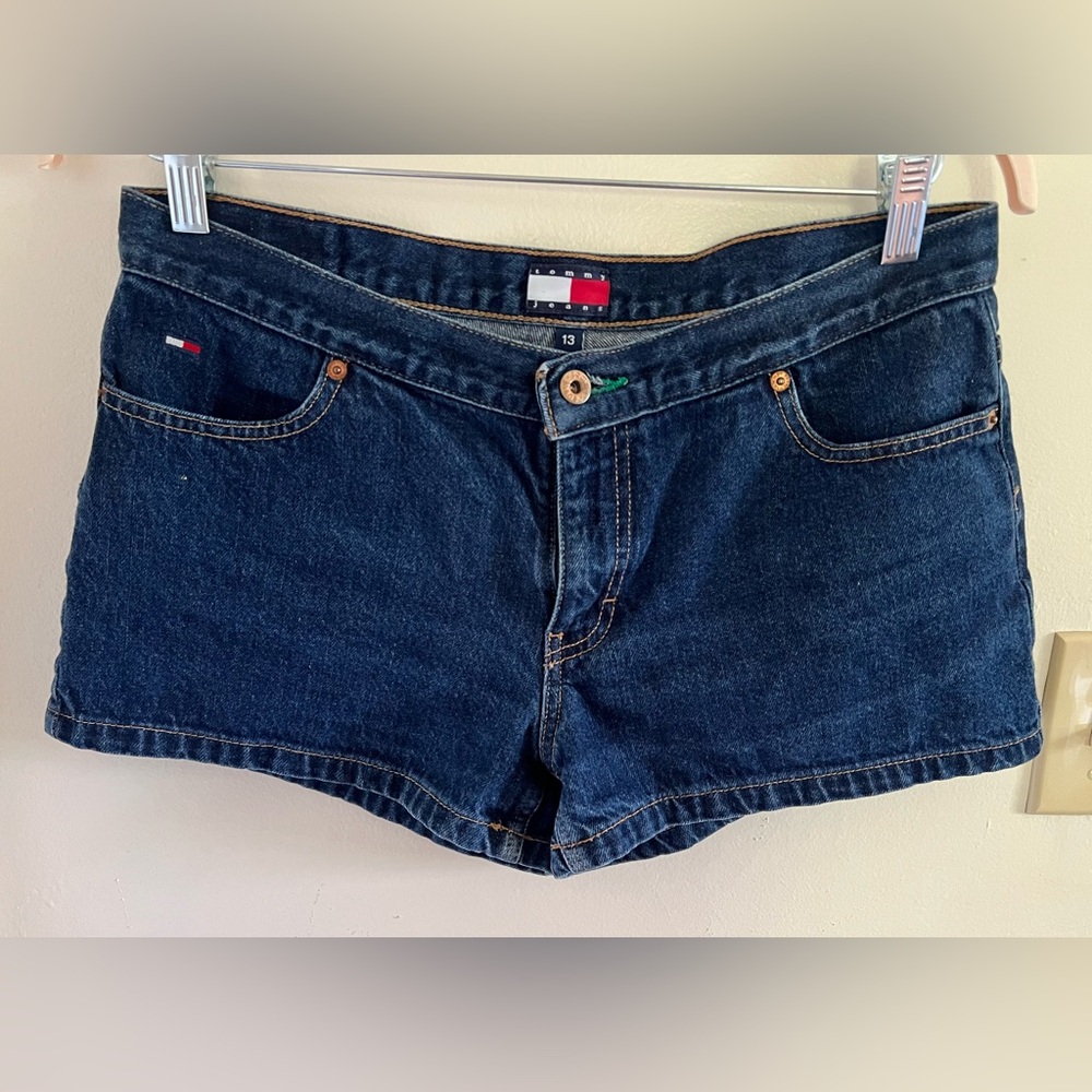 Vintage Y2K Tommy Hilfiger Dark Blue Jean Cotton Denim Shorts Woman’s Size 13